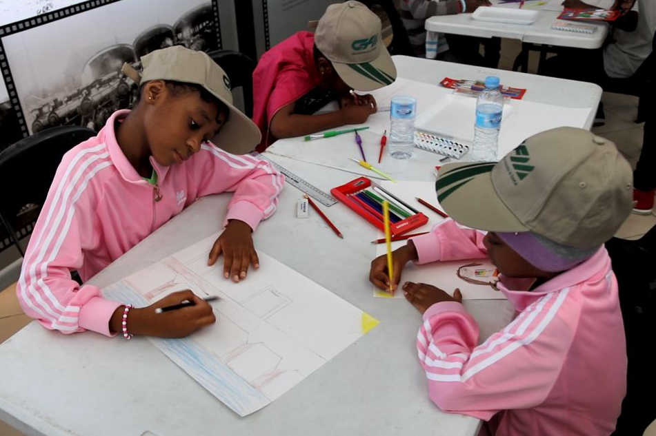 Concurso Infantil Eu amo a profissão do meu Pai Mãe 2